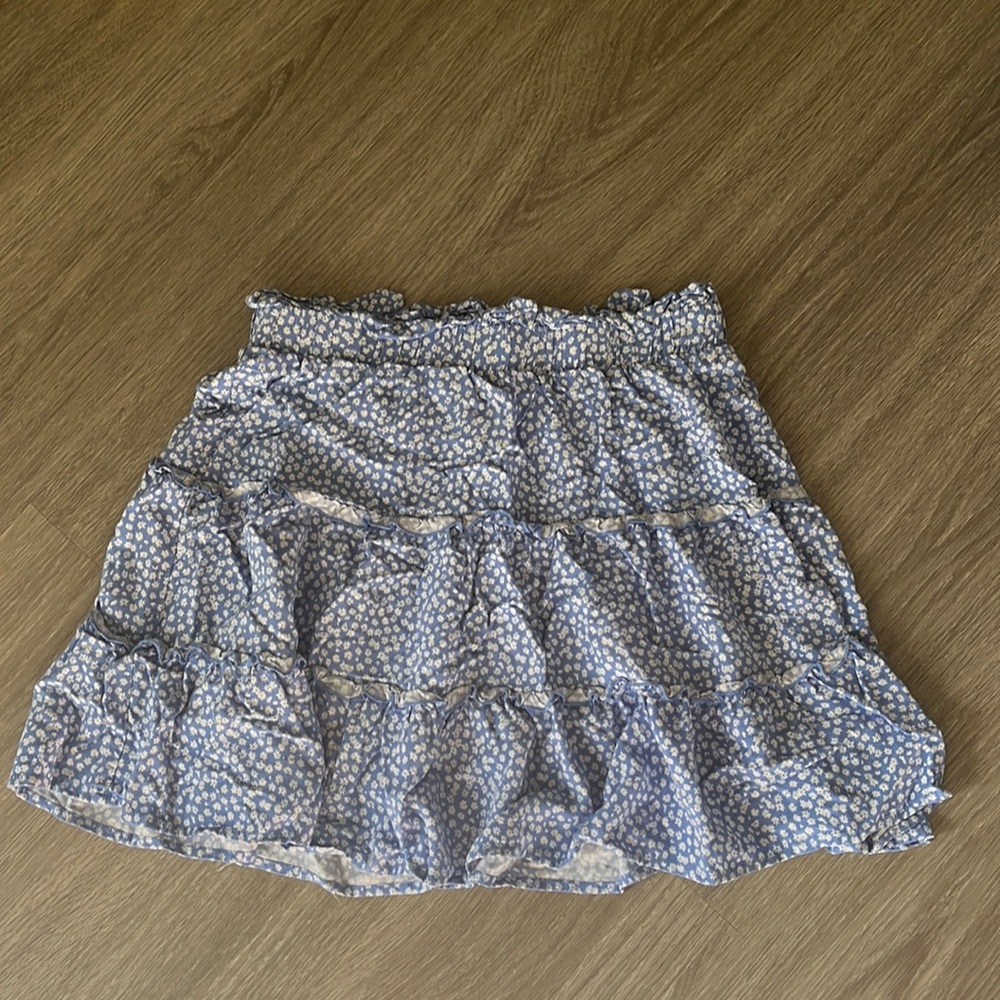 blue floral skirt